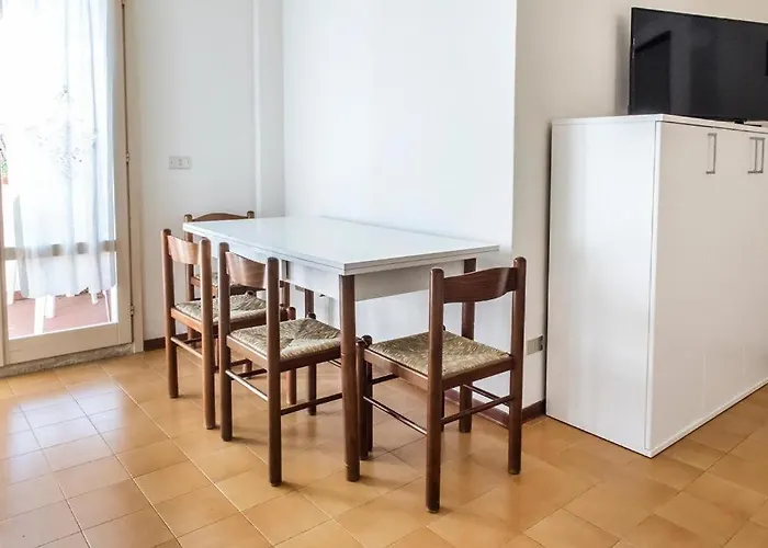 Apartment Comodo Bilocale A - M271